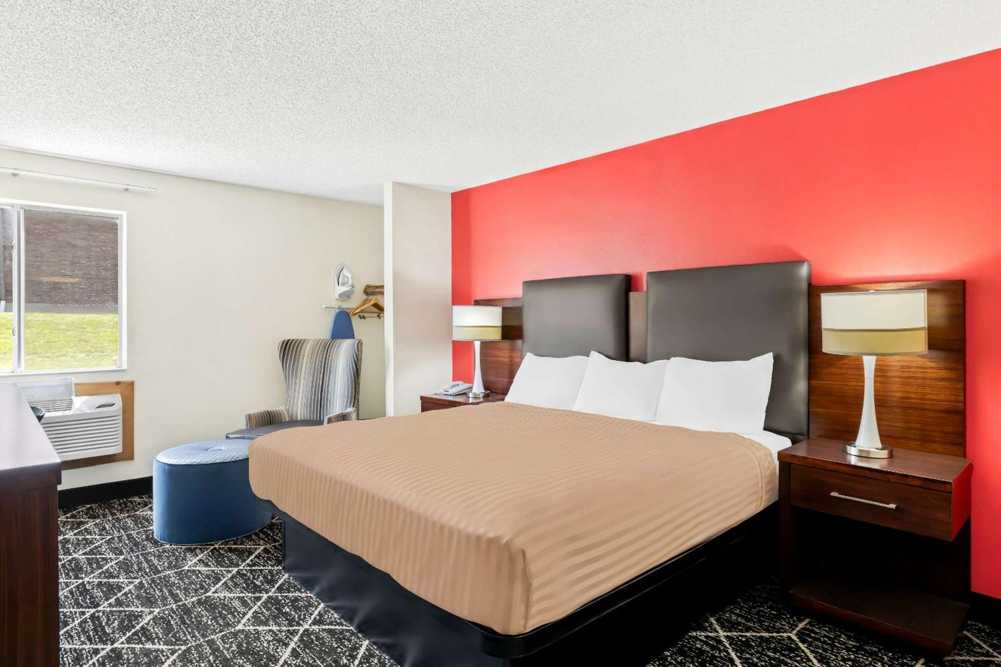 Econo Lodge Emporia Exterior photo